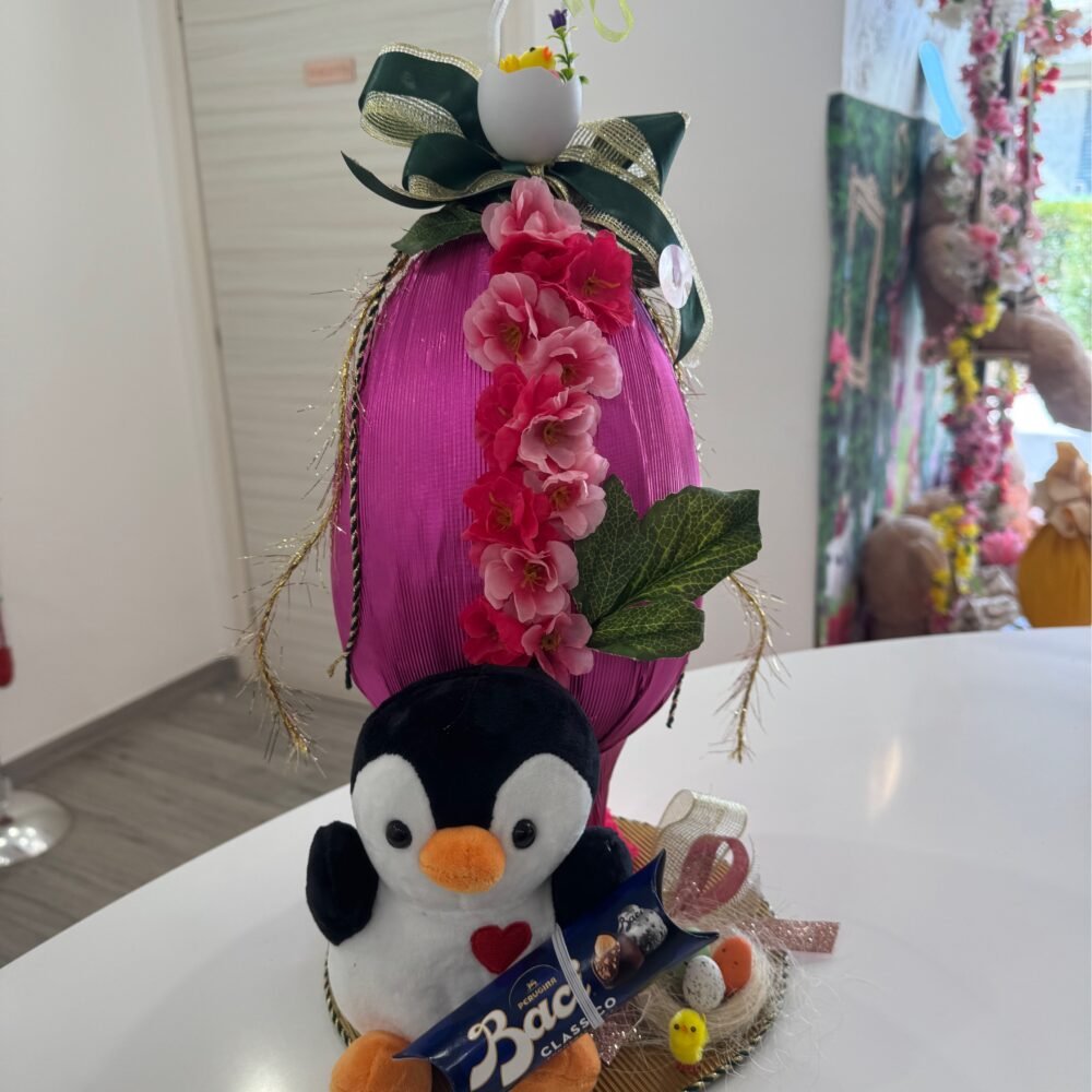 Uova di Pasqua nocciolato- latte- fondente- bianco- pistacchio